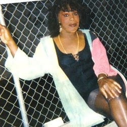 Candi Clark Photo 7