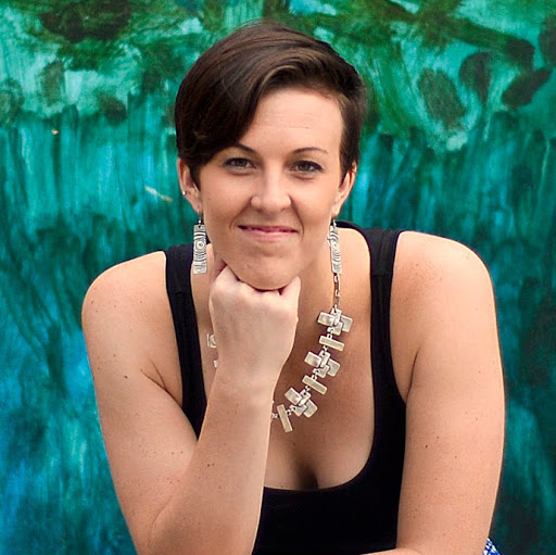 Sara Snyder Photo 12