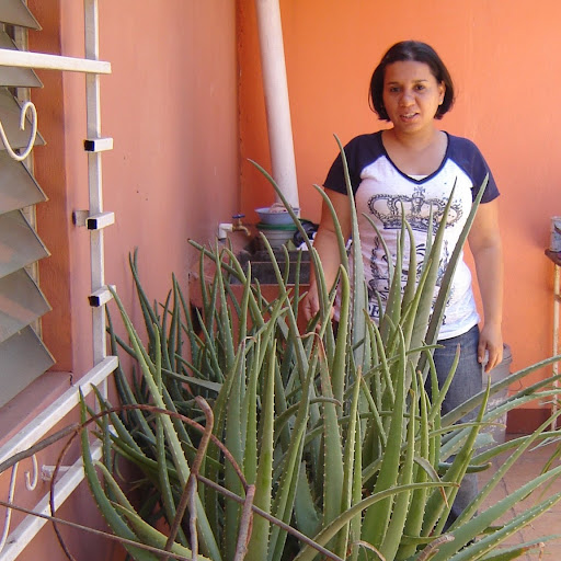 Janet Olivera Photo 6