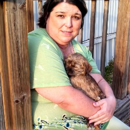 Michelle Martinez Photo 15