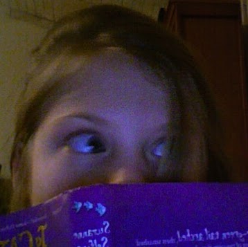 Anna King Photo 7