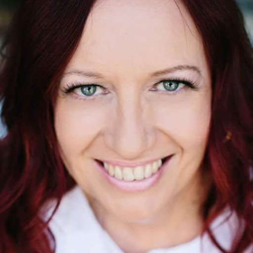 Dori Davis Photo 33