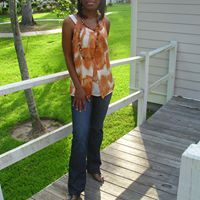 Simone Jenkins Photo 23