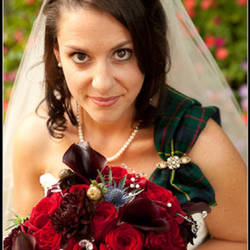 Jennifer Hobson Photo 37