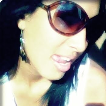 Silvia Castro Photo 9
