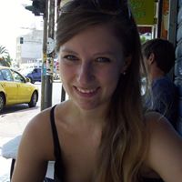 Lara Herzog Photo 3