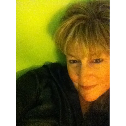 Suzanne Rose Photo 14
