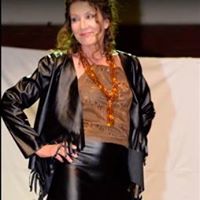 Pamela Valentine Photo 34