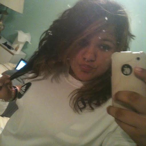 Rebecca Quiroz Photo 6