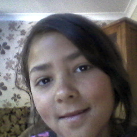 Layla Hughes Photo 5