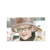 Helen Parish Photo 19