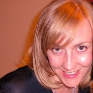 Elizabeth Sanderson Photo 12