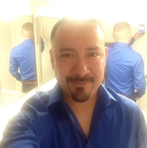Rogelio Rodriguez Photo 21