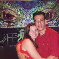 Elizabeth Becerra Photo 39