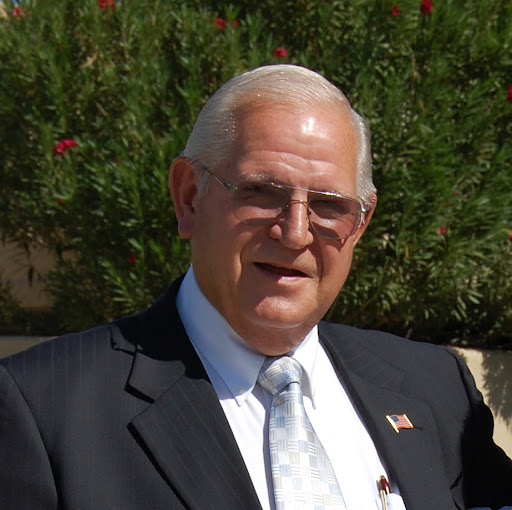 Larry Becker Photo 43
