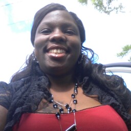 Shannon Johnson Photo 29
