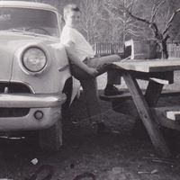 Howard Lewis Photo 38