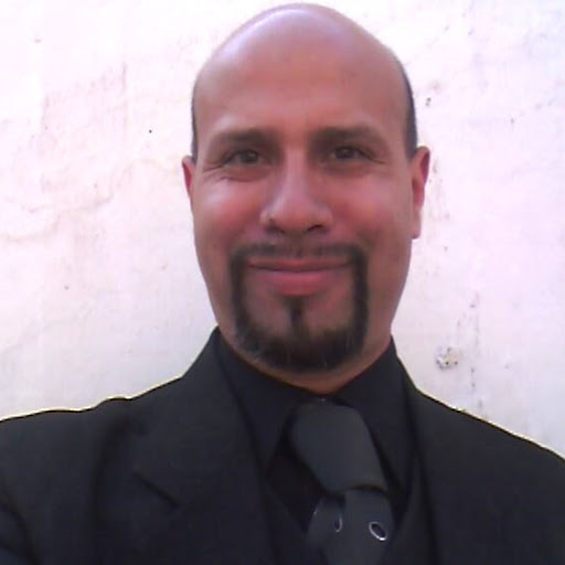 Salvador Leon Photo 22