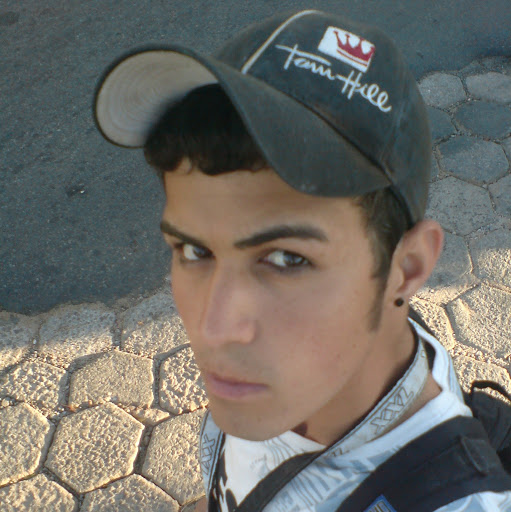 Rafael Torres Photo 43