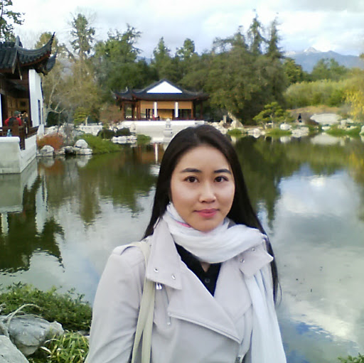 Michelle Tran Photo 20