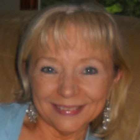 Carolyn Hoover Photo 35