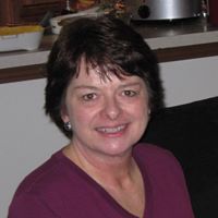 Julie Cain Photo 17