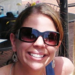 Amanda Clinton Photo 25