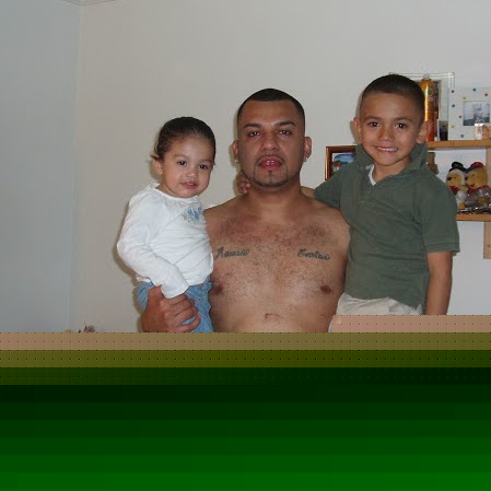 Shawn Rivas Photo 9
