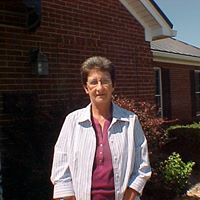 Billie Williams Photo 23