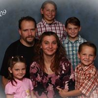 Jennifer Lindstrom Photo 17