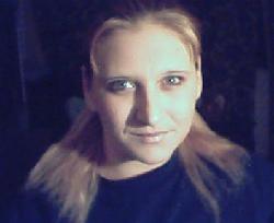 Cassandra Robertson Photo 11
