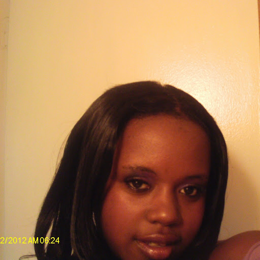 Janelle Pacheco Photo 14