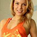 Joanna Hudson Photo 25