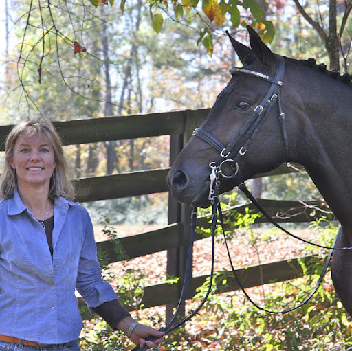 Julie Shannon Photo 51