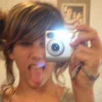 Kelly Johansen Photo 6