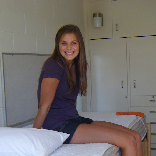 Heather Whitehead Photo 4