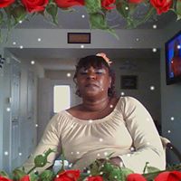 Cora Miller Photo 9