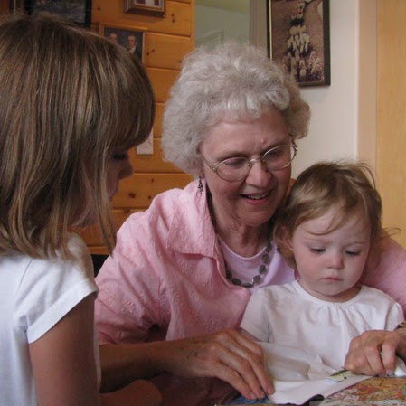 Linda Stanford Photo 24