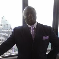 Lloyd Garrett Photo 20