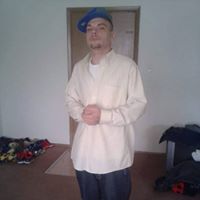 Dustin Biddle Photo 9
