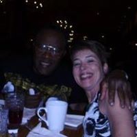 Julie Mcneal Photo 15
