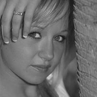 Christie Rhodes Photo 2