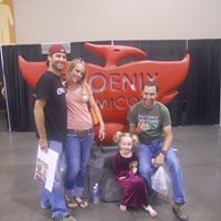 Leah Ayres Photo 12