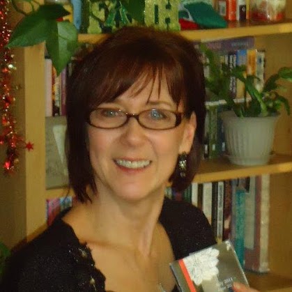 Debbie Sinclair Photo 20
