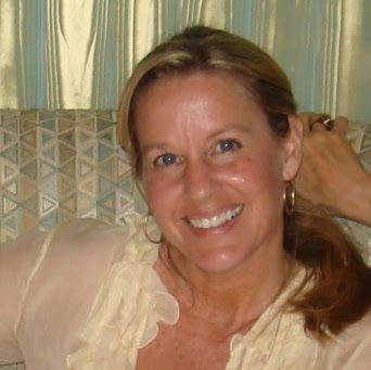 Jennifer Garrity Photo 13