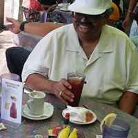 Ralph Barnett Photo 11