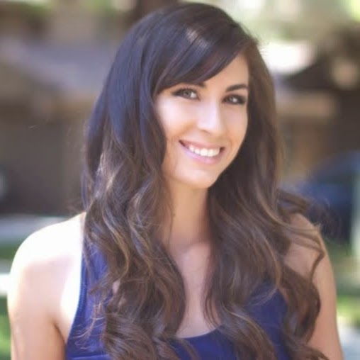 Vanessa Calderon Photo 16