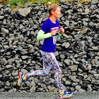 Kelly Mackinnon Photo 11