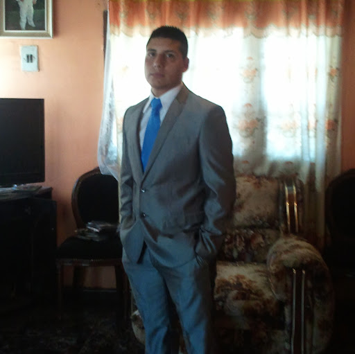 Fabian Gonzalez Photo 7