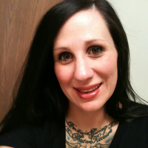 Melissa Horvath Photo 6